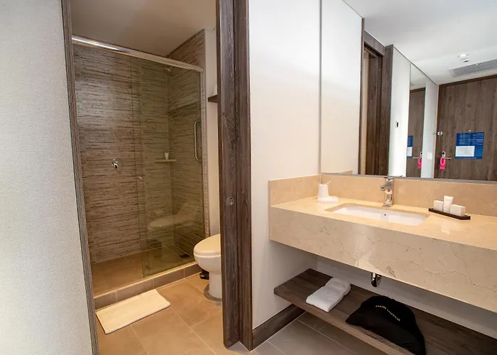 Hampton By Hilton Hotel