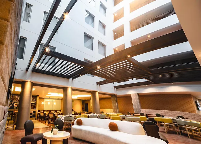 Hampton By Hilton
