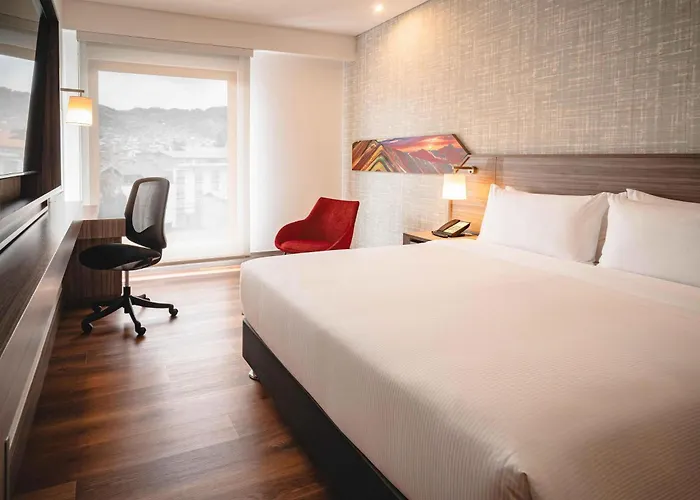 Hotel Hampton By Hilton 4*